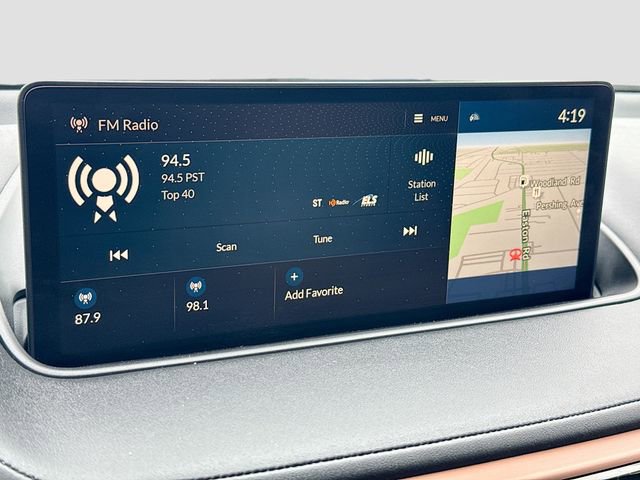 Used 2023 Acura MDX SH-AWD w/ Technology Package image 15