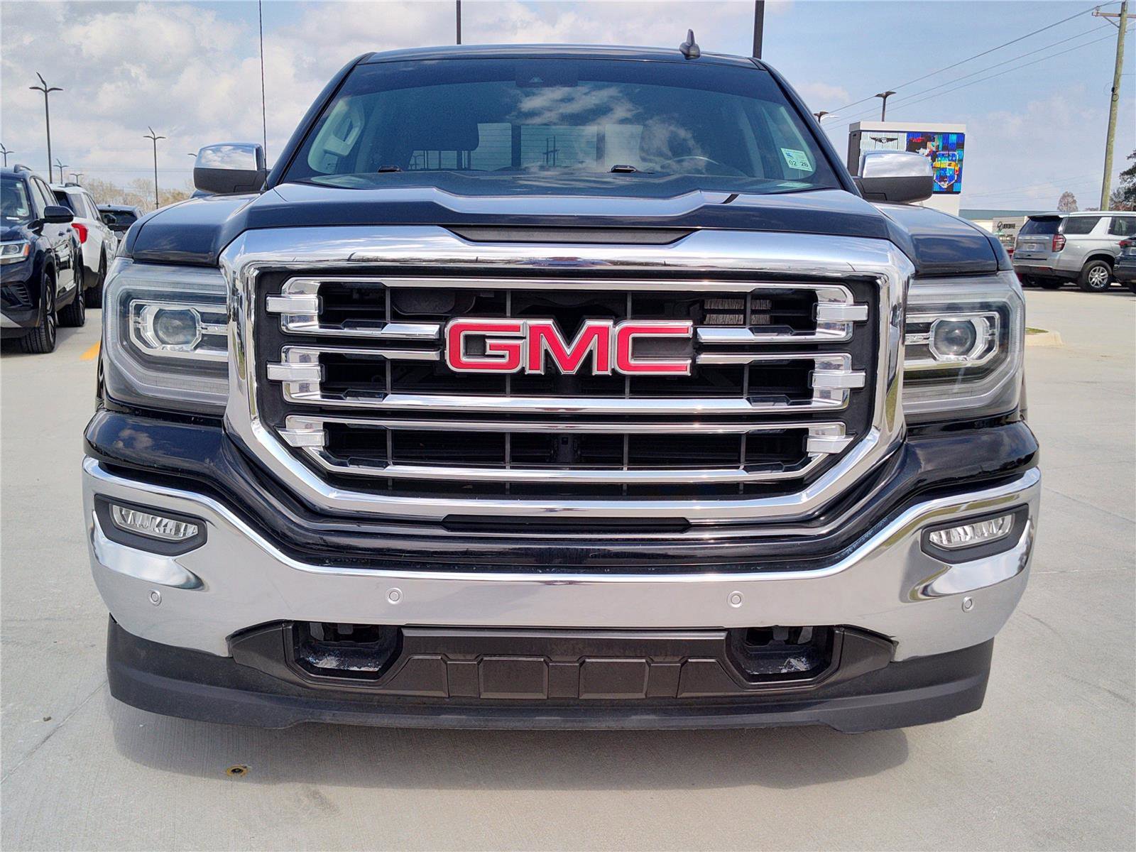 Used 2018 GMC Sierra 1500 SLT image 11