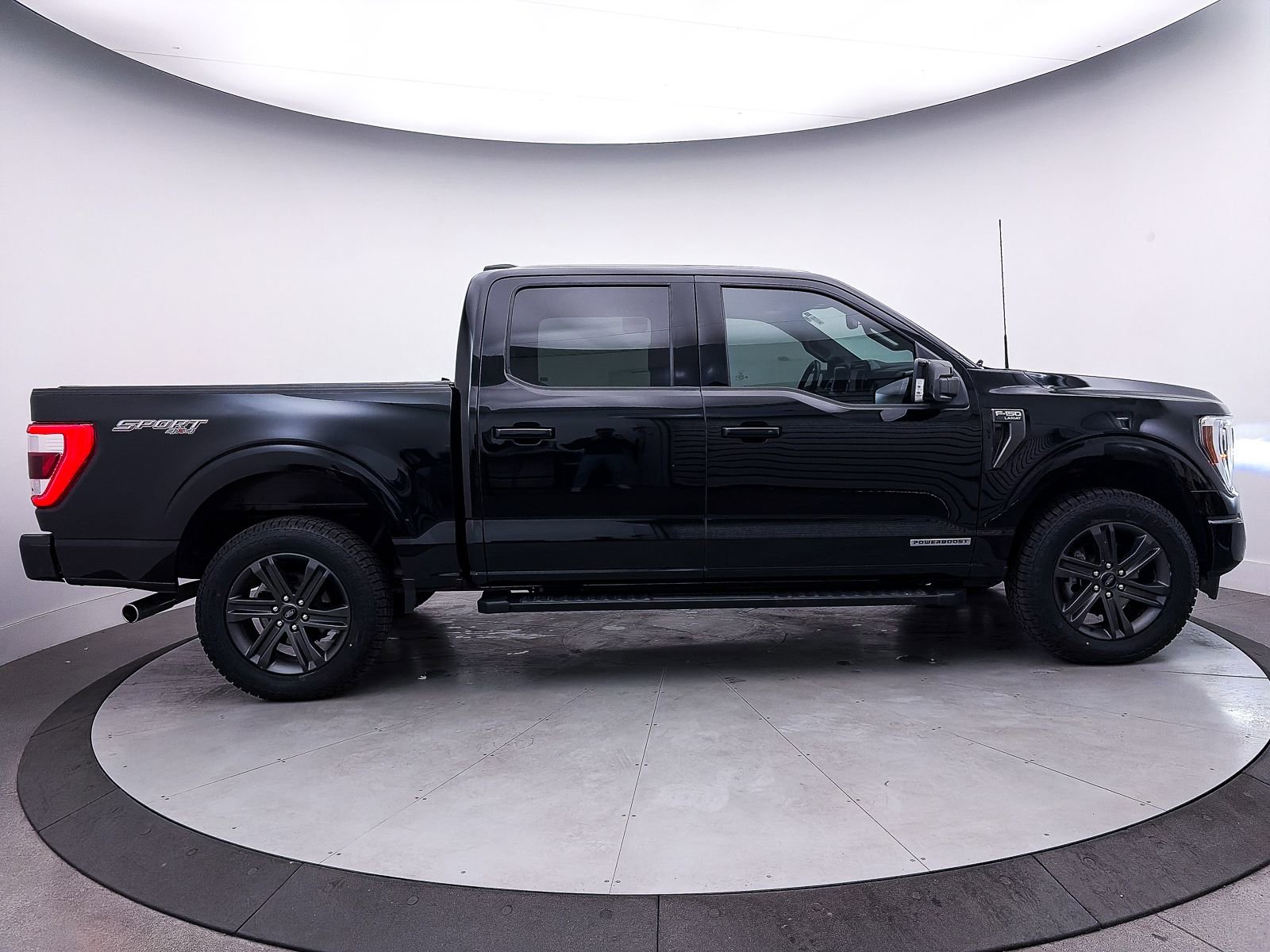 Used 2023 Ford F150 Lariat w/ Equipment Group 502A High AWD/4WD image 44
