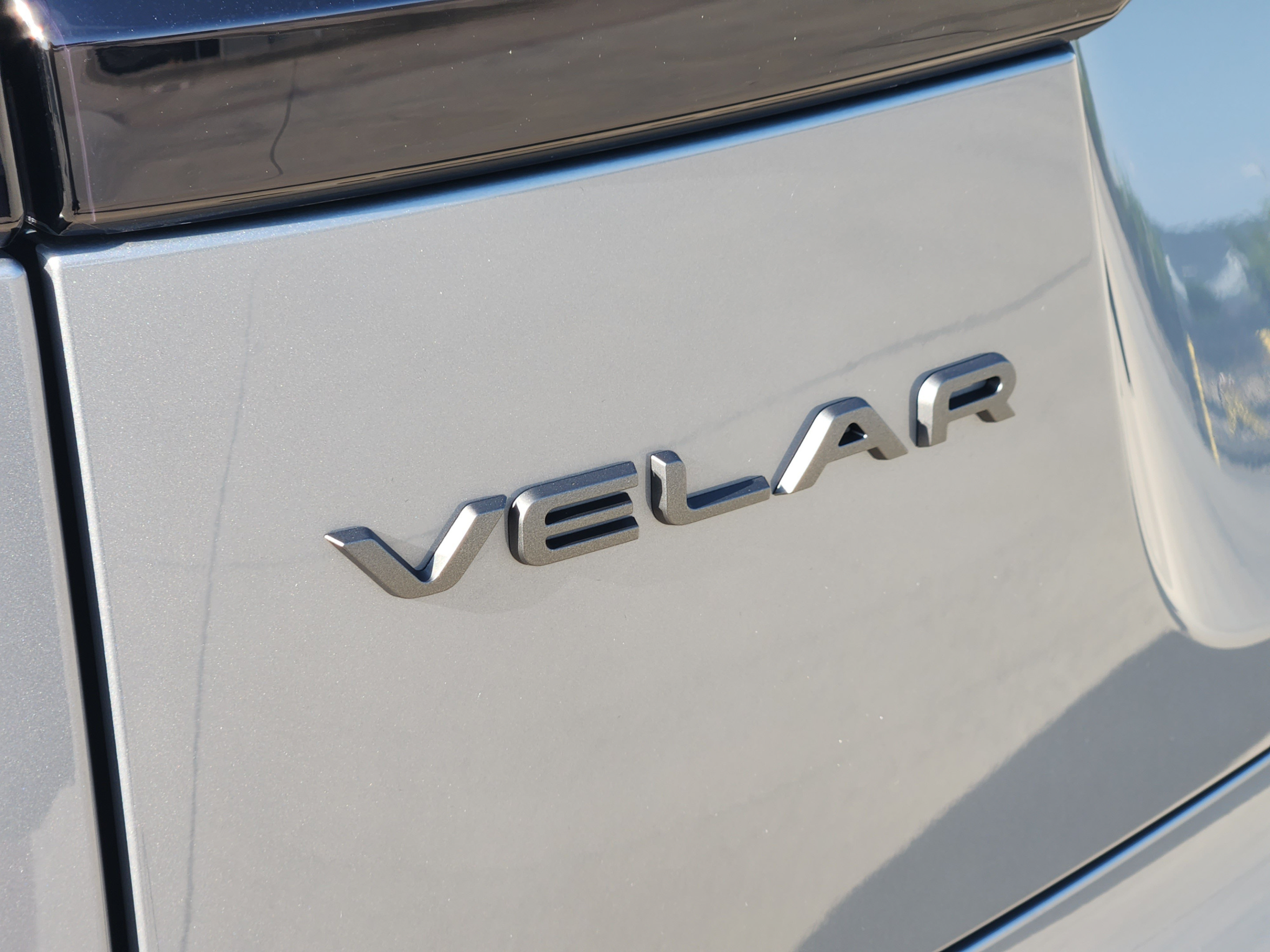 New 2026 Land Rover Range Rover Velar Belgravia AWD/4WD image 34