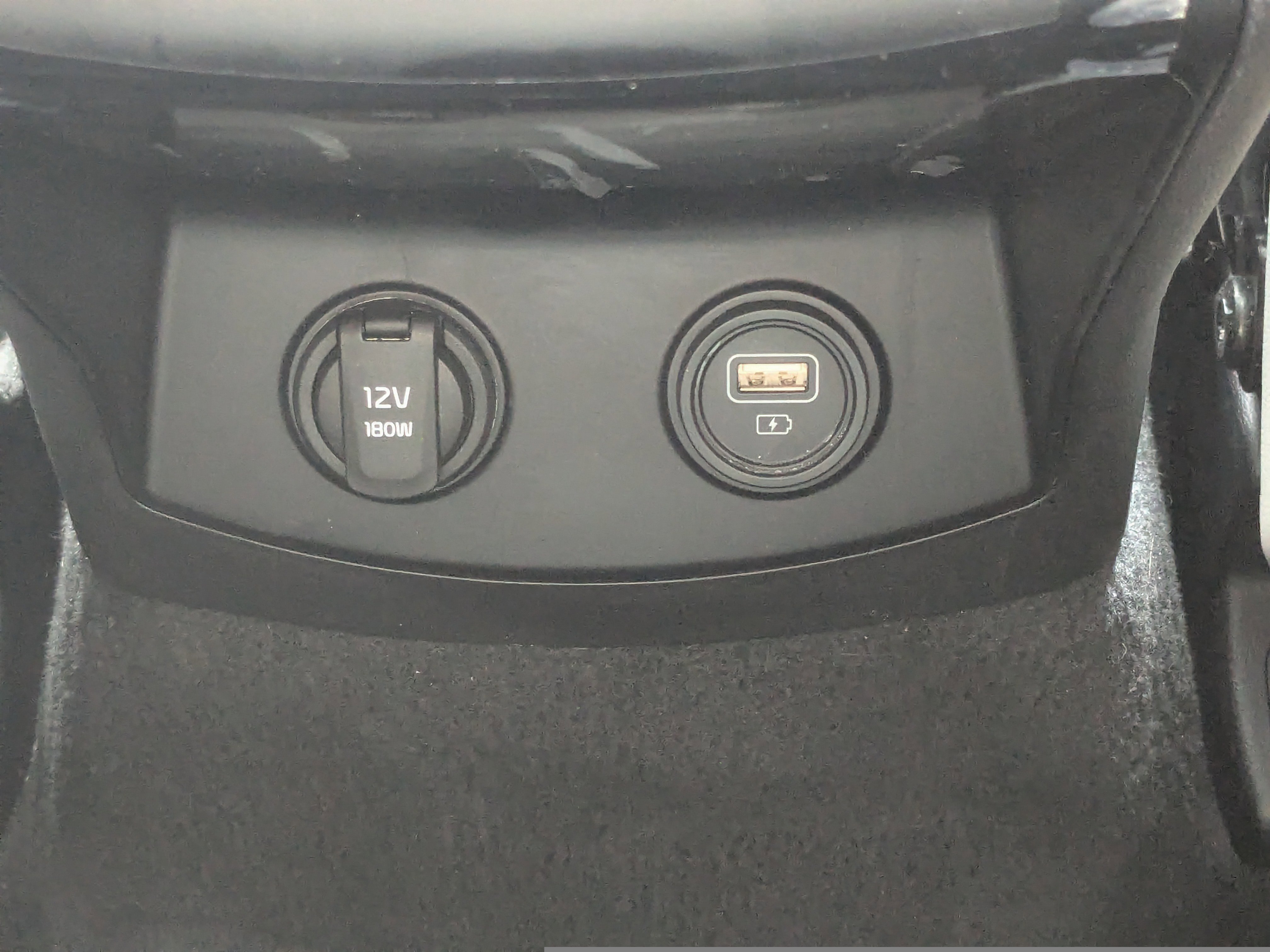 Certified 2023 Kia Sorento S image 18