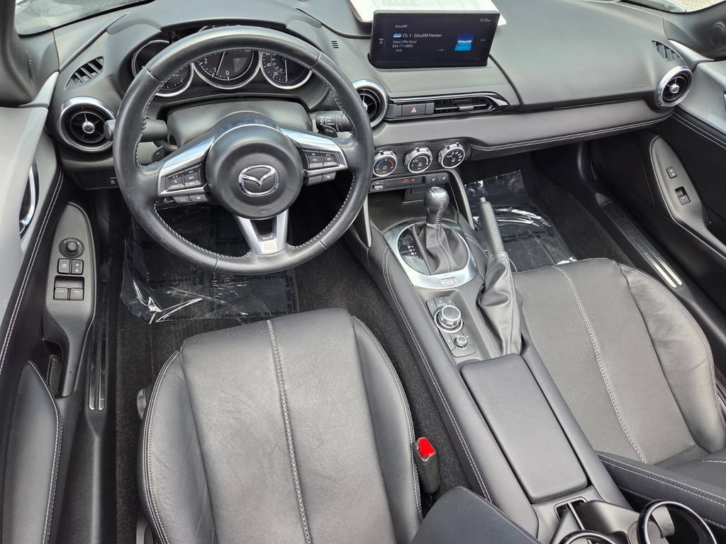 Certified 2024 MAZDA MX-5 Miata RF Grand Touring w/ Weather Package RWD image 10