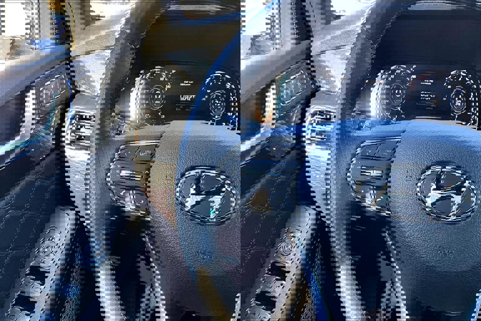 Used 2021 Hyundai Palisade Calligraphy w/ Cargo Package image 22