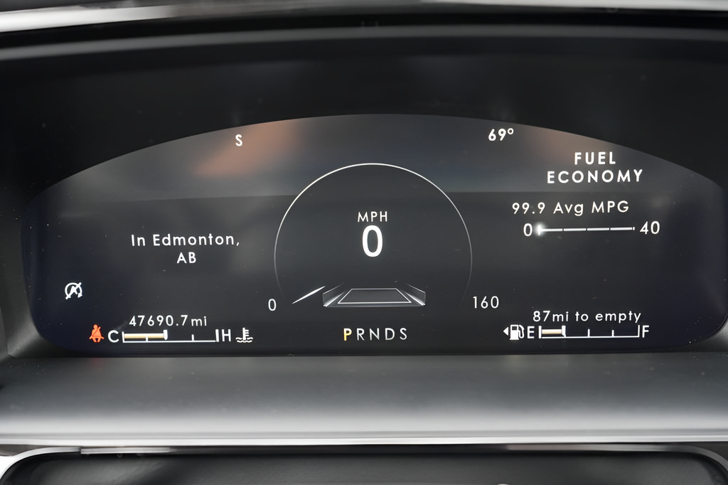 Used 2023 Lincoln Nautilus Reserve AWD/4WD image 34