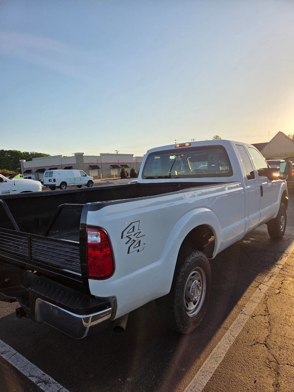 Used 2012 Ford F250 XL w/ PWR Equipment Group image 4