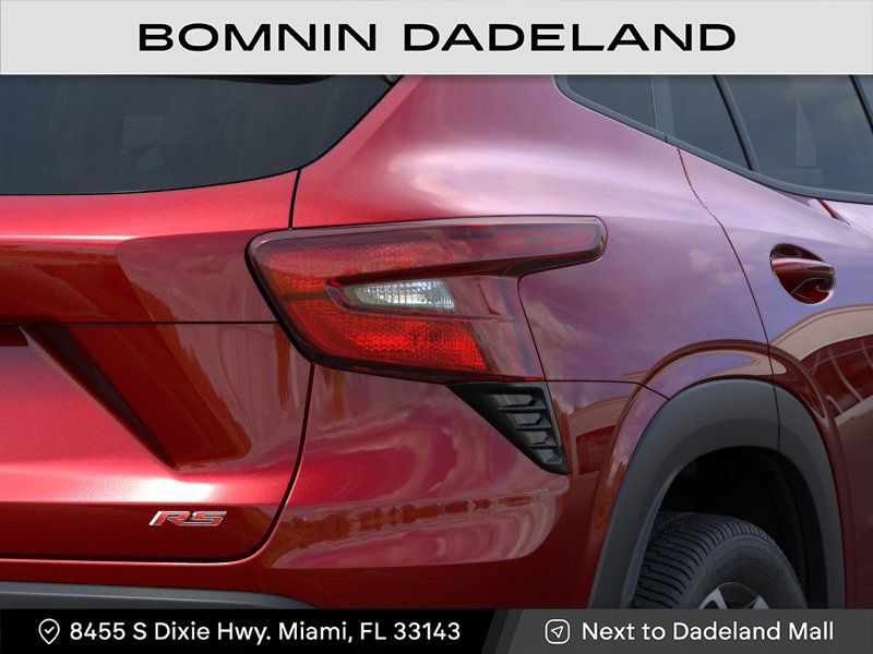 New 2026 Chevrolet Trax RS w/ Driver Confidence Package FWD image 11