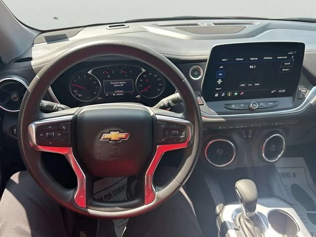 Used 2023 Chevrolet Blazer LT FWD image 6