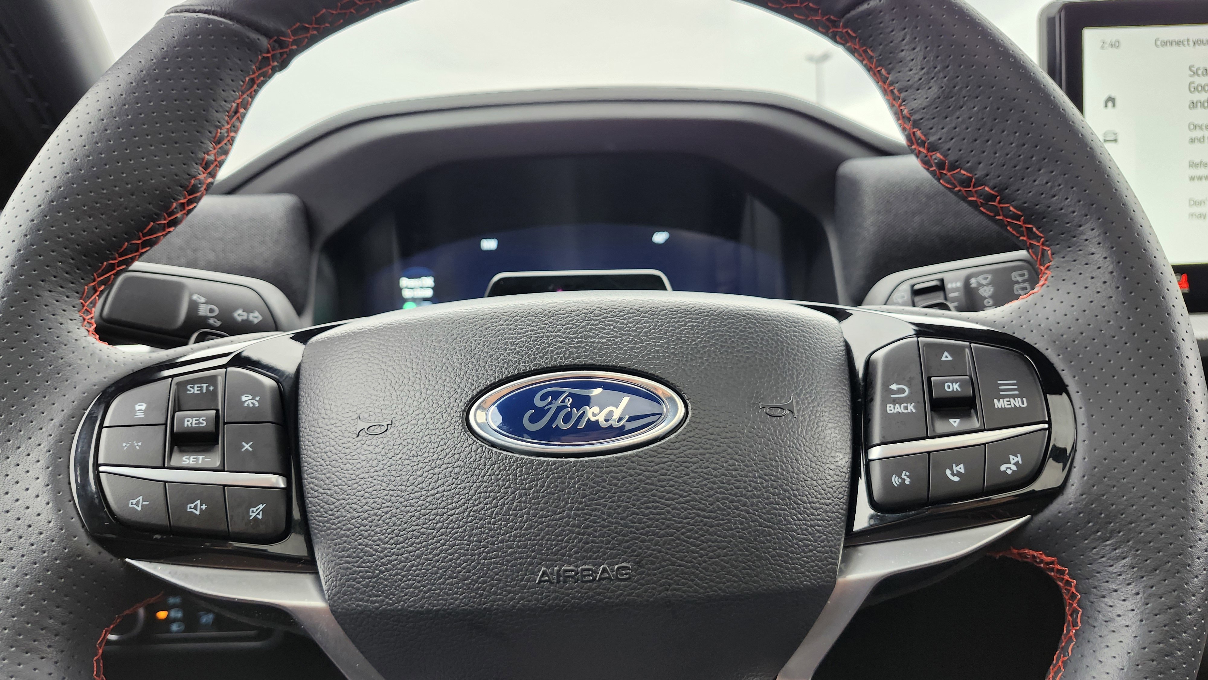 Used 2025 Ford Explorer ST w/ Sun And Sound Package image 32