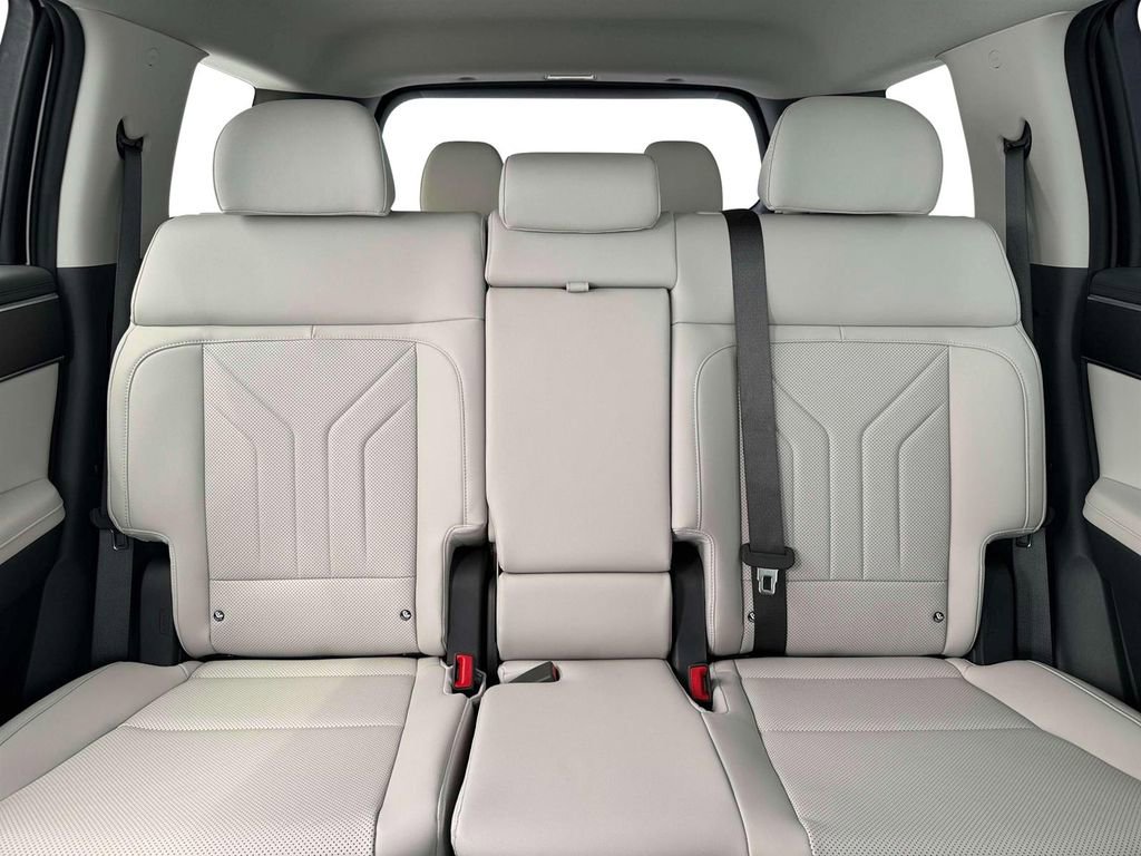 New 2026 Hyundai Santa Fe SEL image 17