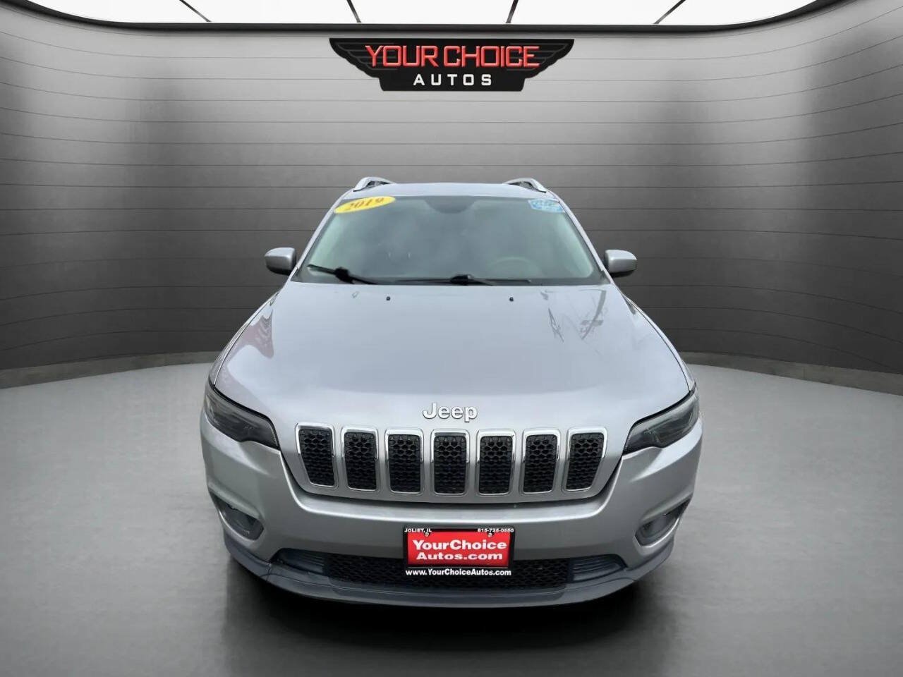 Used 2019 Jeep Cherokee Latitude w/ Popular Appearance Group AWD/4WD image 2