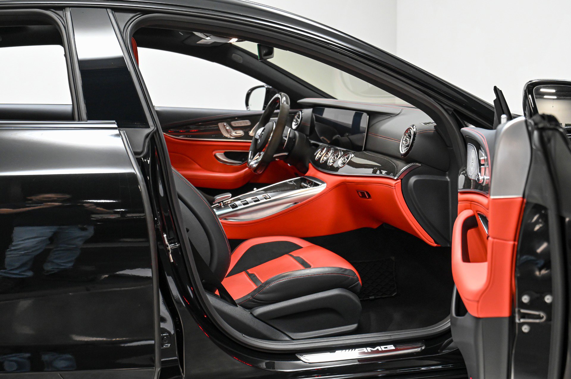 Used 2020 Mercedes-Benz AMG GT 63 S image 40