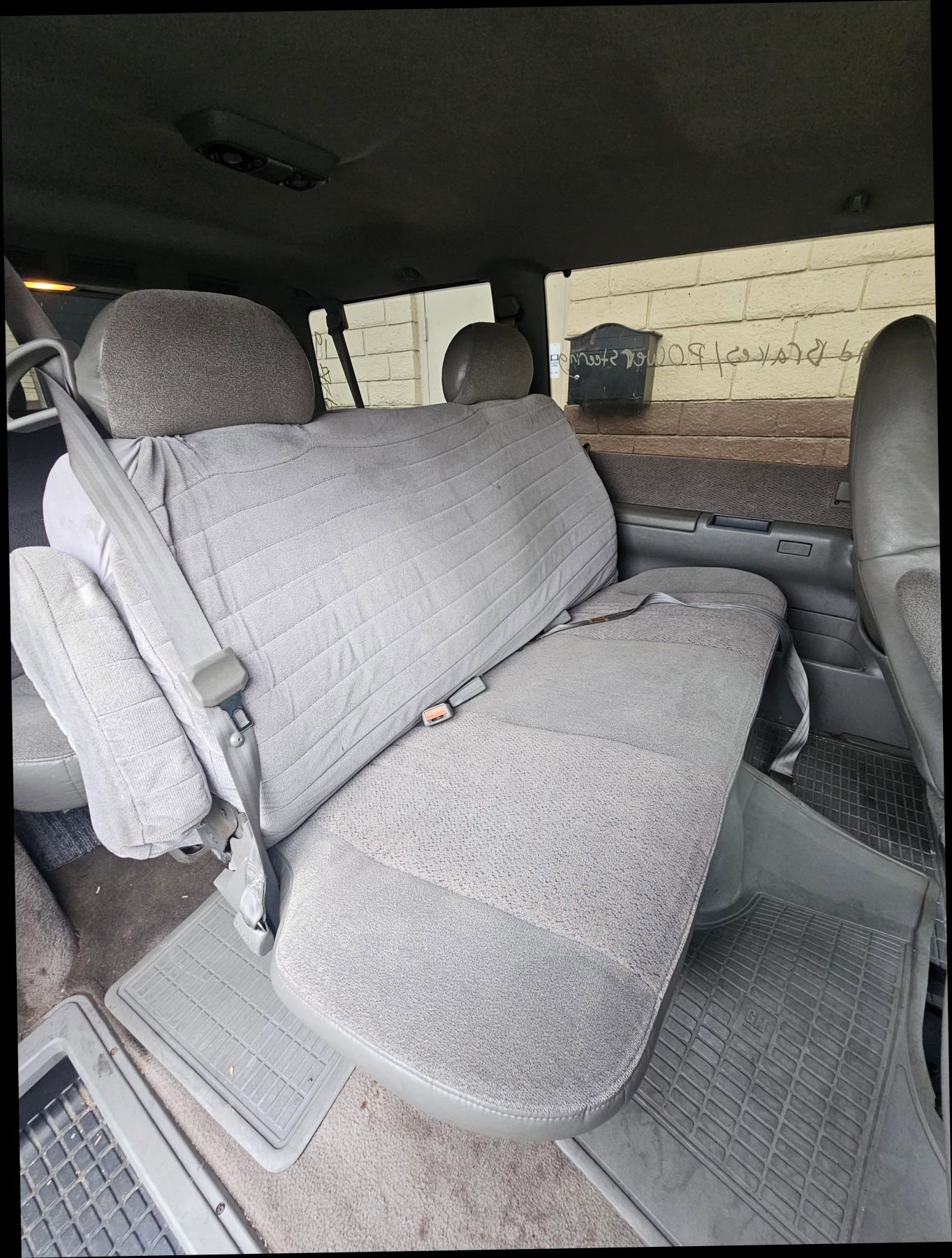 Used 2000 Chevrolet Astro Passenger image 14