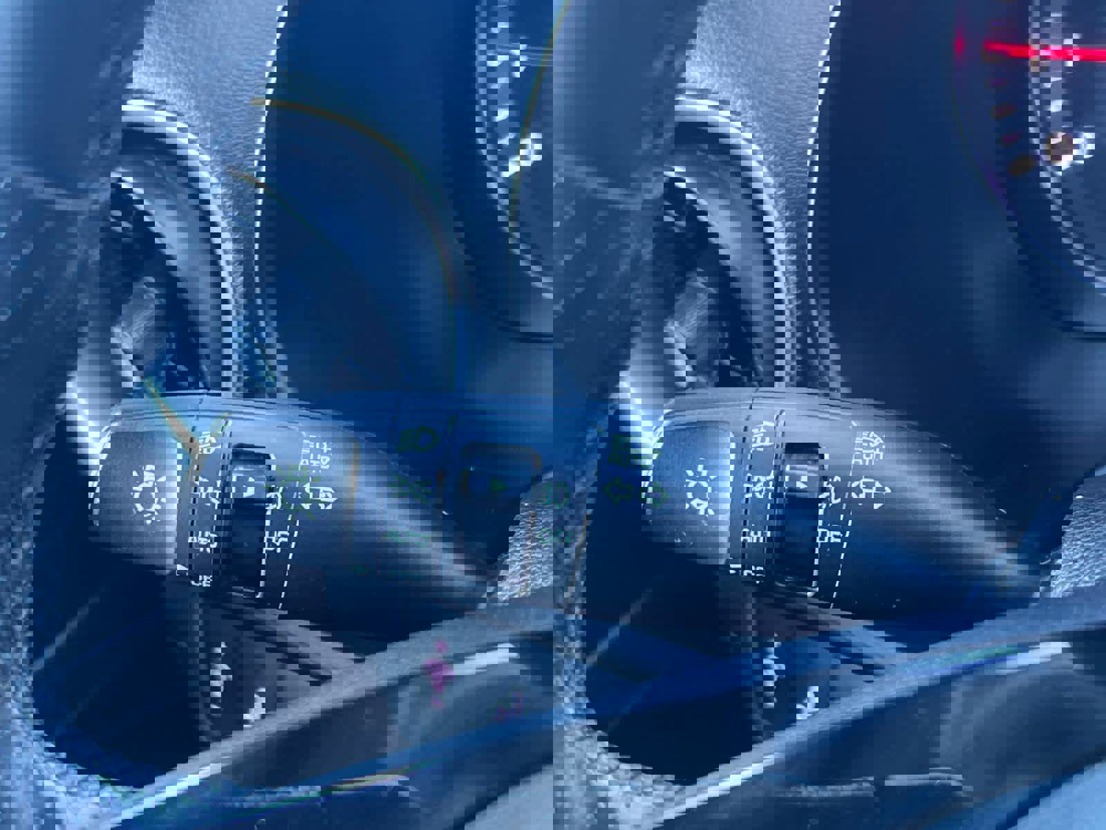 Used 2023 Kia Forte GT-Line w/ GT-Line Premium Package image 19