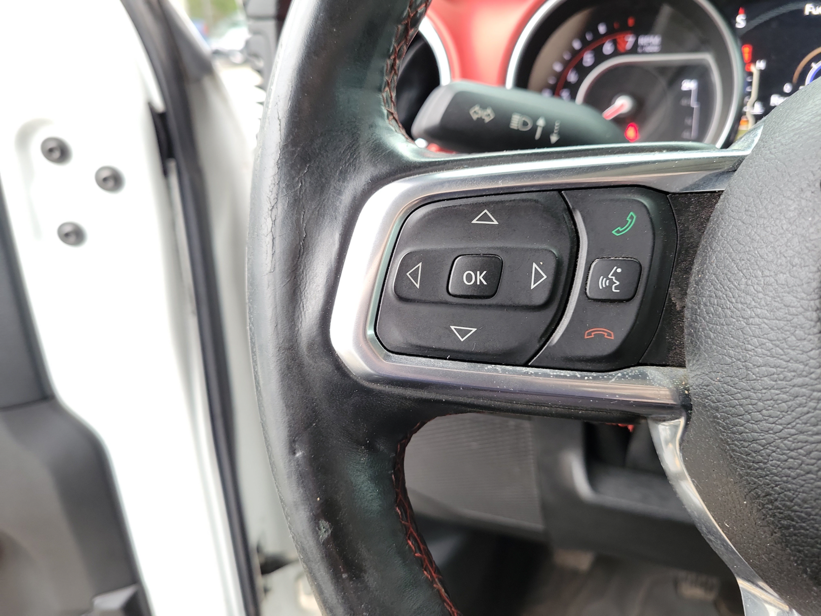 Used 2018 Jeep Wrangler Unlimited Rubicon AWD/4WD image 24
