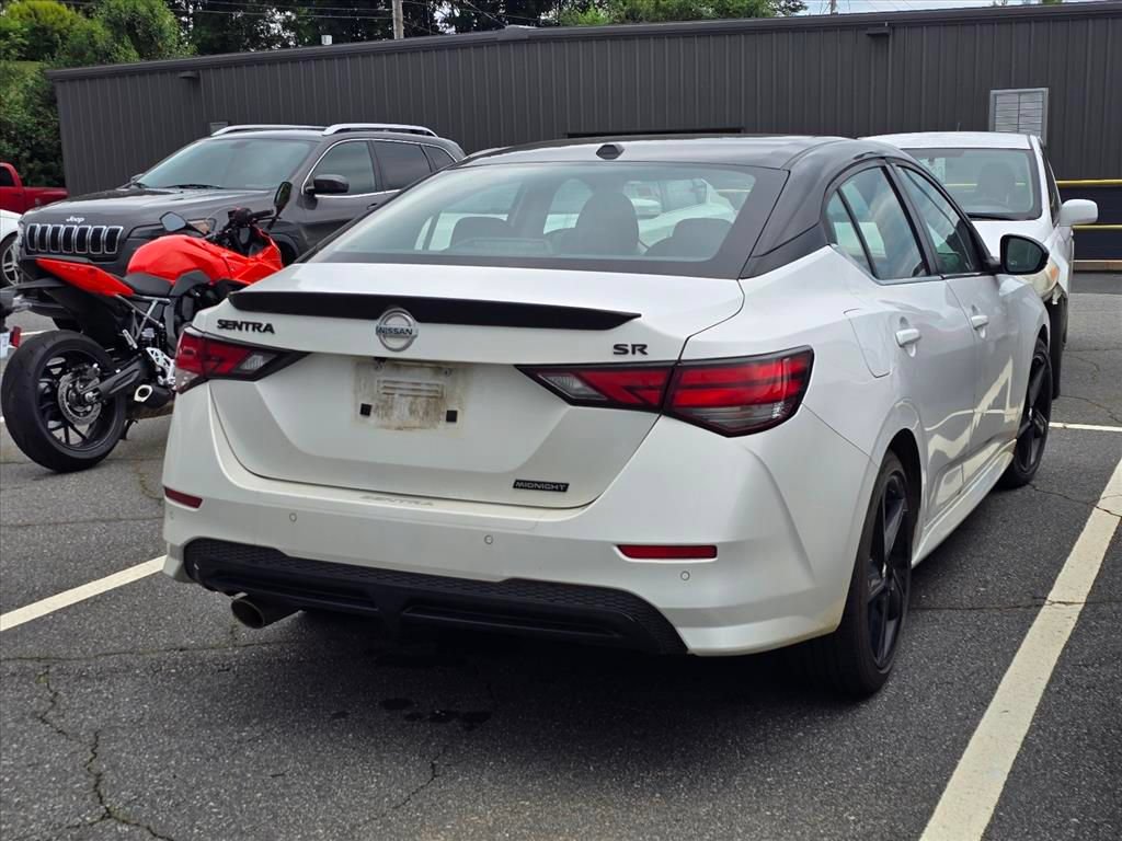 Used 2022 Nissan Sentra SR w/ Midnight Edition FWD image 10