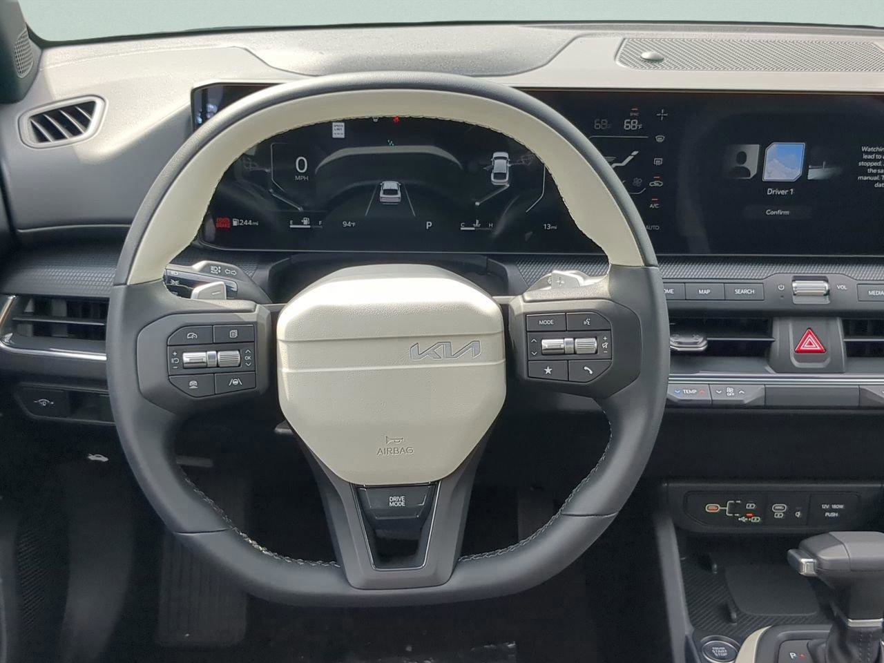 New 2025 Kia K4 GT-Line w/ GT-Line Premium Package FWD image 11