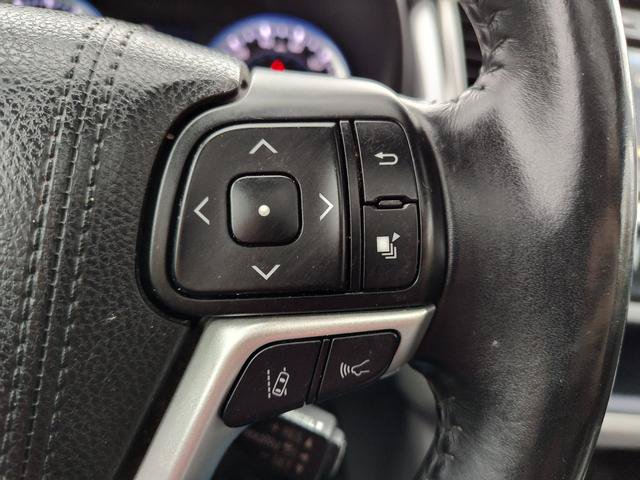 Used 2017 Toyota Highlander XLE AWD/4WD image 23