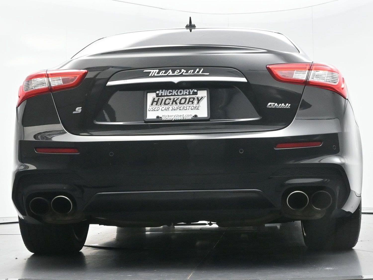 Used 2018 Maserati Ghibli S GranSport RWD image 48