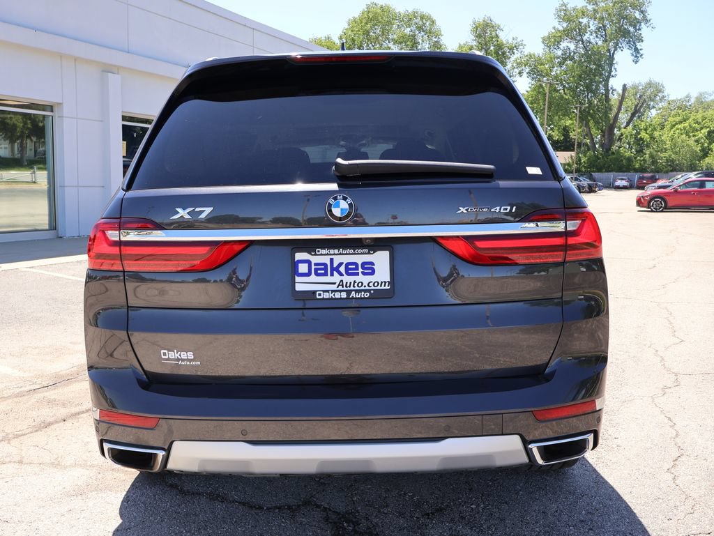 Used 2021 BMW X7 xDrive40i w/ Premium Package AWD/4WD image 7