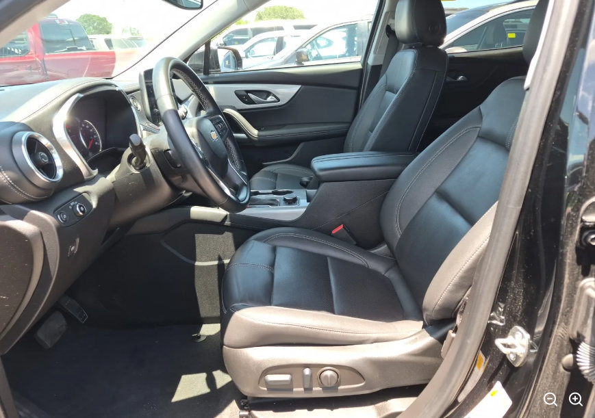 Used 2023 Chevrolet Blazer LT AWD/4WD image 7