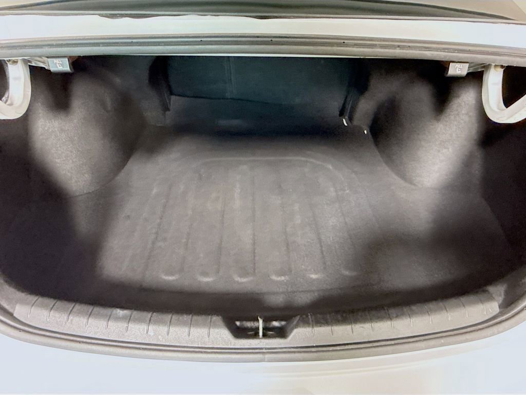 Used 2022 Kia K5 LXS image 26