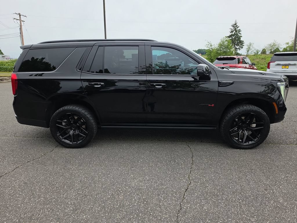 Certified 2025 GMC Yukon AT4 w/ AT4 Premium Plus Package AWD/4WD image 7