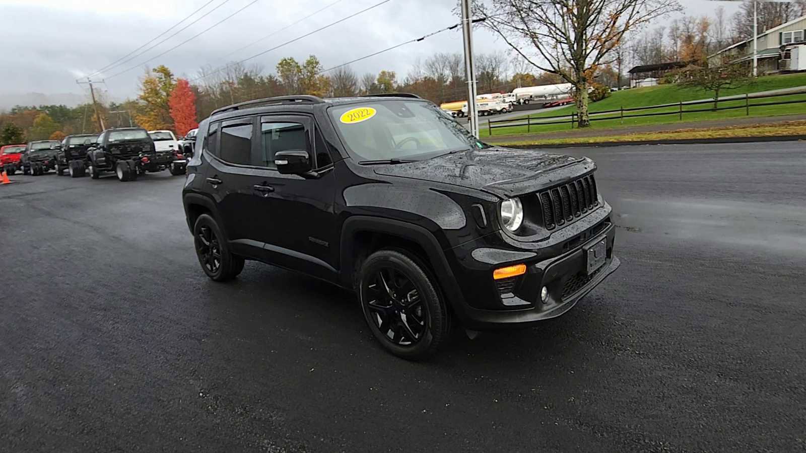 Used 2022 Jeep Renegade Altitude image 2