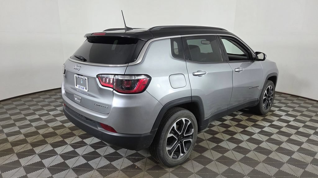 Used 2022 Jeep Compass Limited AWD/4WD image 8