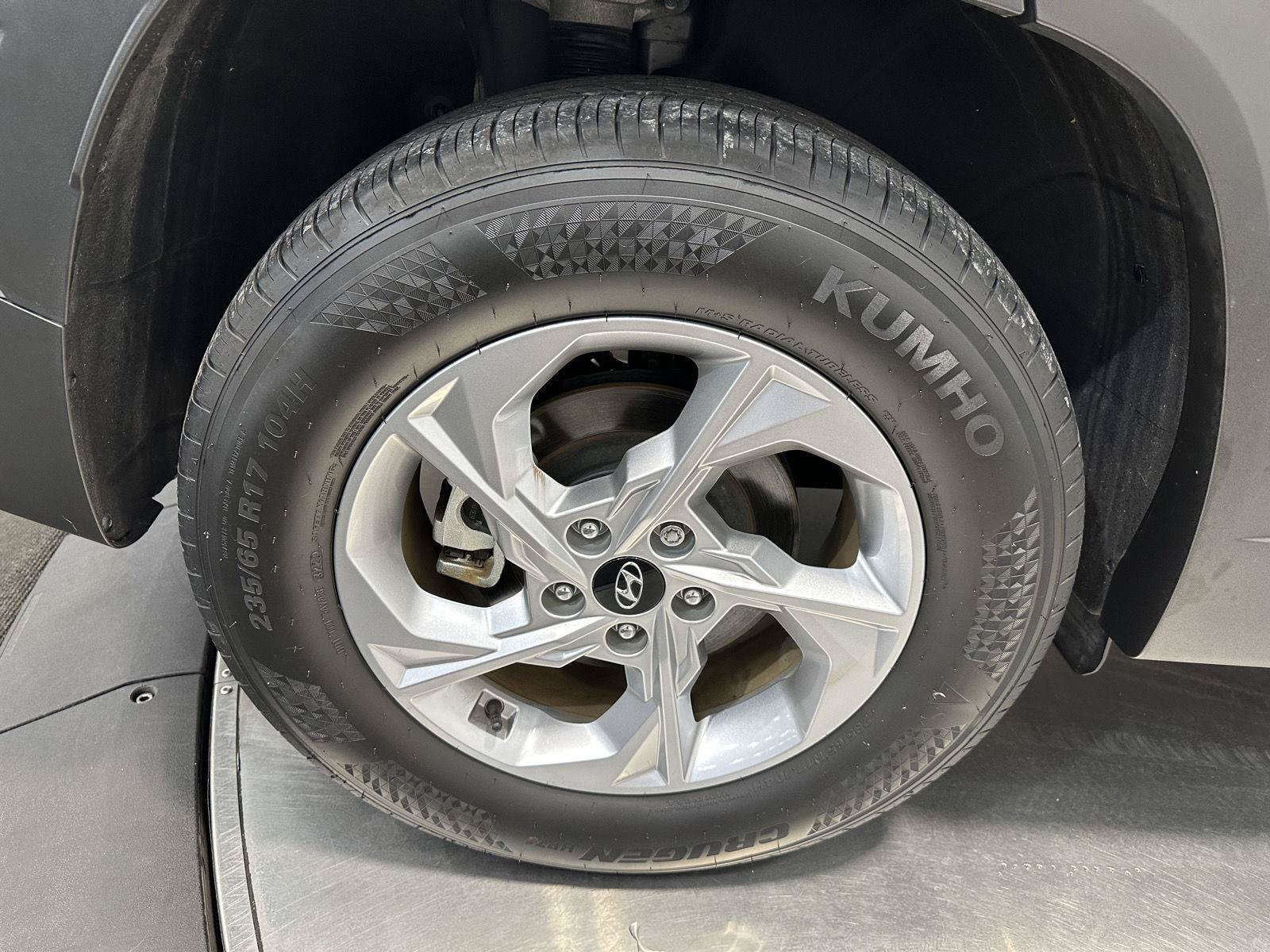Certified 2024 Hyundai Tucson SEL AWD/4WD image 11