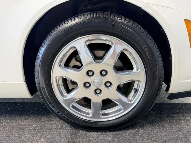Used 2003 Cadillac CTS 3.2 w/ Preferred Equipment Group RWD image 16