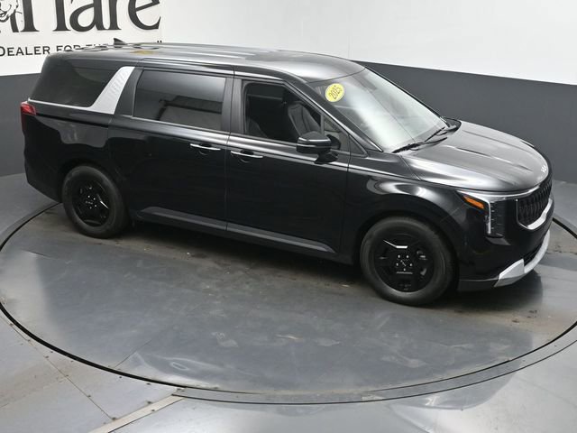 Used 2025 Kia Carnival FWD image 37