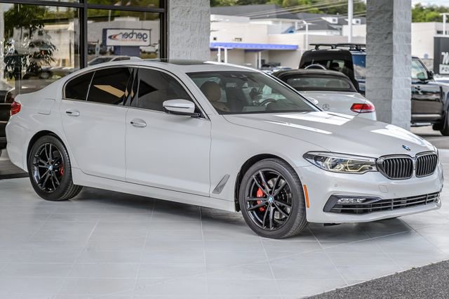 Used 2018 BMW 540i w/ Premium Package RWD image 4