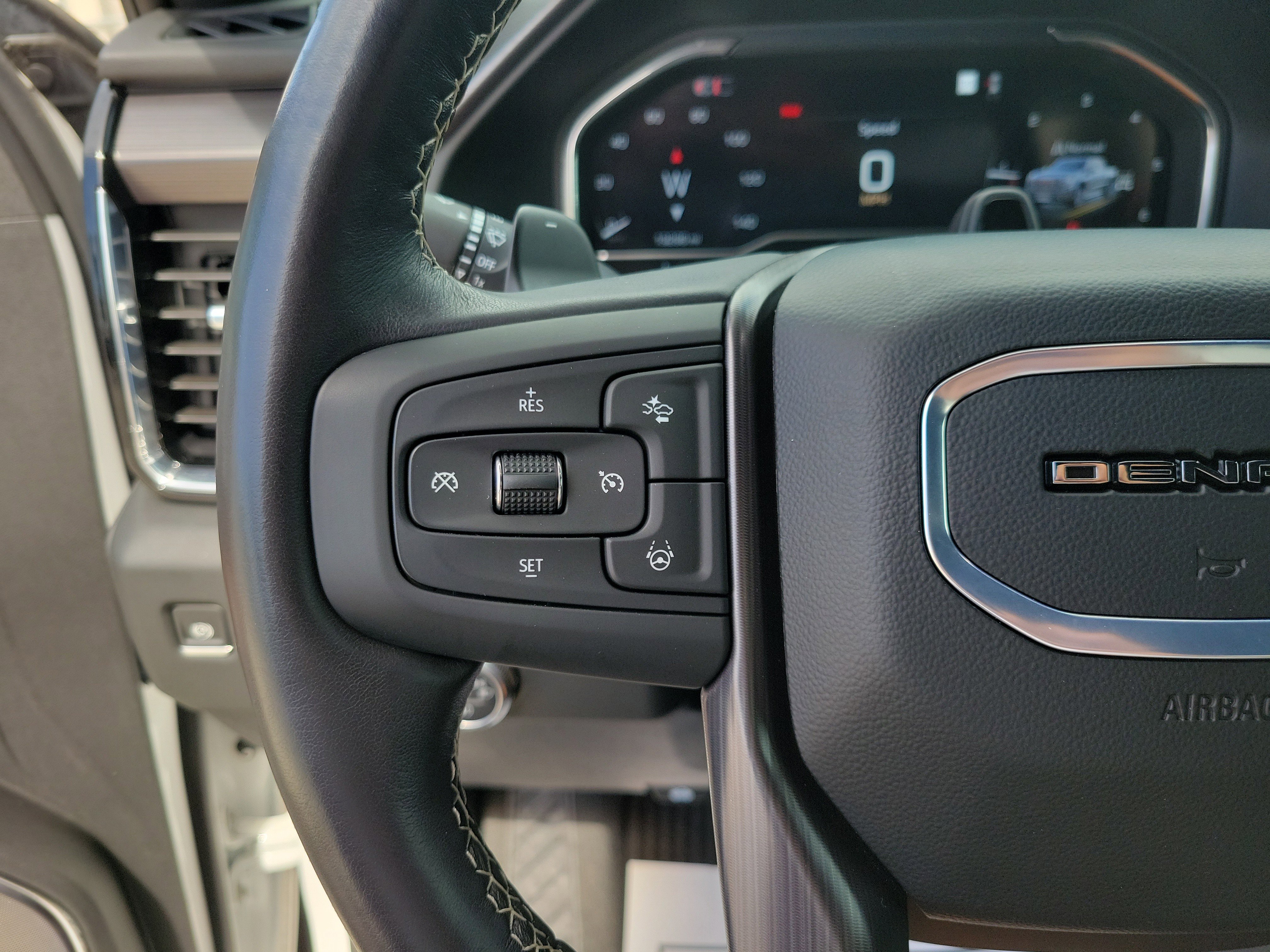 Certified 2024 GMC Sierra 1500 Denali Ultimate AWD/4WD image 27