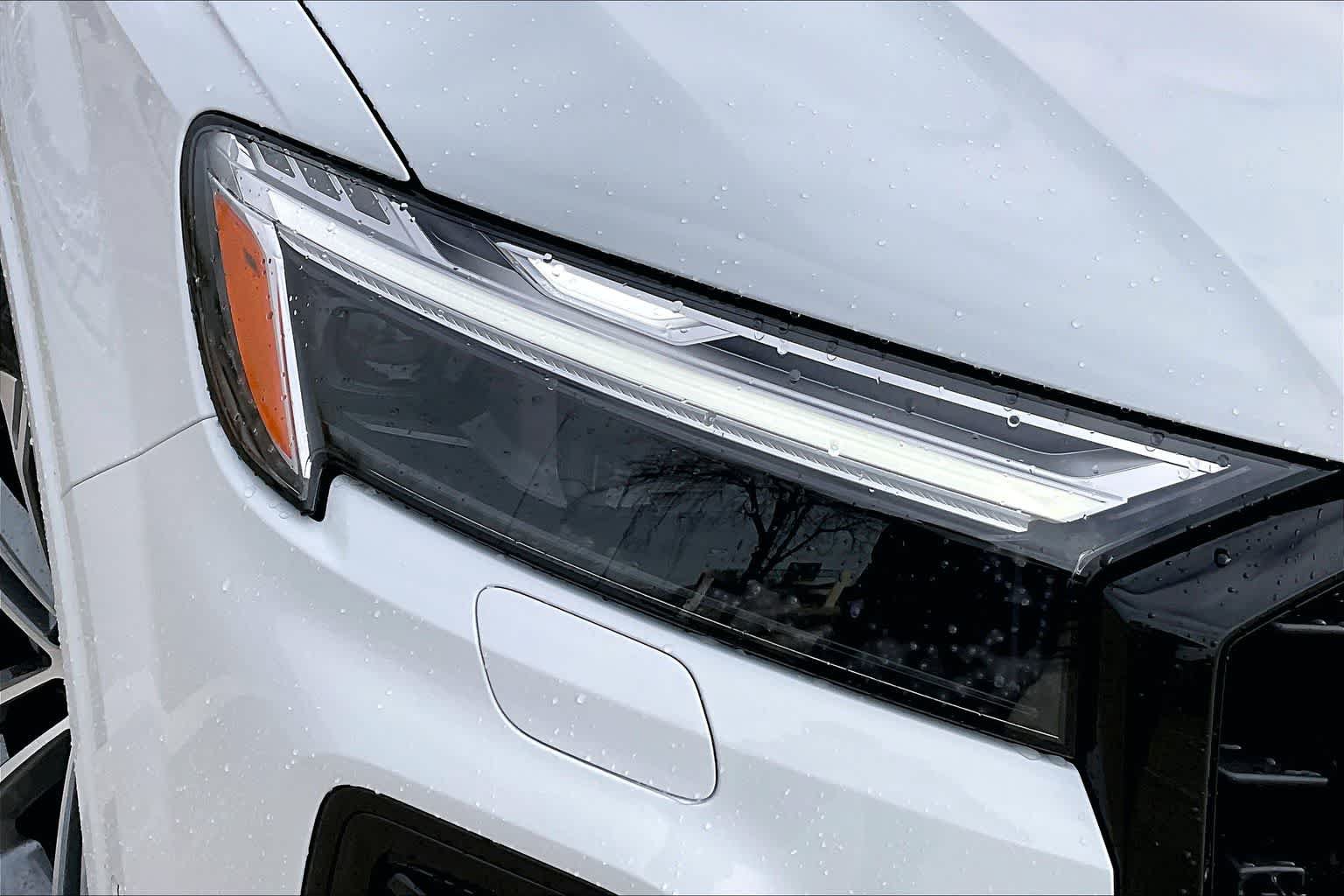 New 2026 Audi Q7 2.0T Premium AWD/4WD image 13