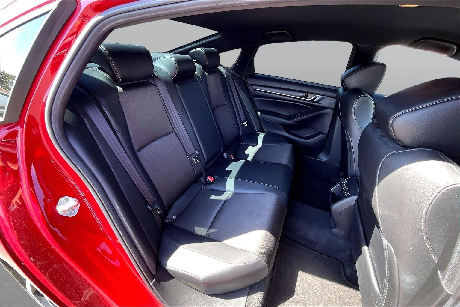 Used 2021 Honda Accord Sport image 26