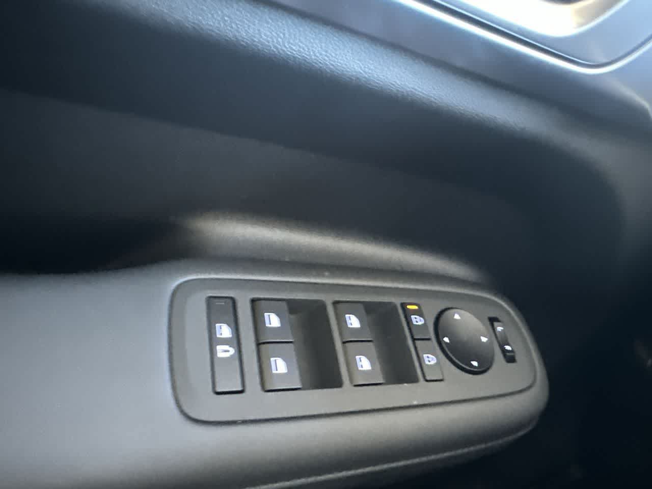 New 2027 Hyundai Santa Fe SEL FWD image 17
