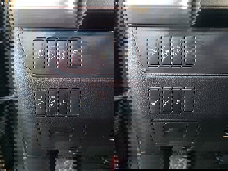 Used 2015 Toyota Highlander Limited Platinum image 39