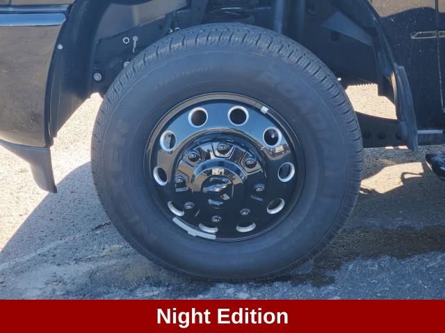 Used 2025 RAM 3500 Laramie image 11