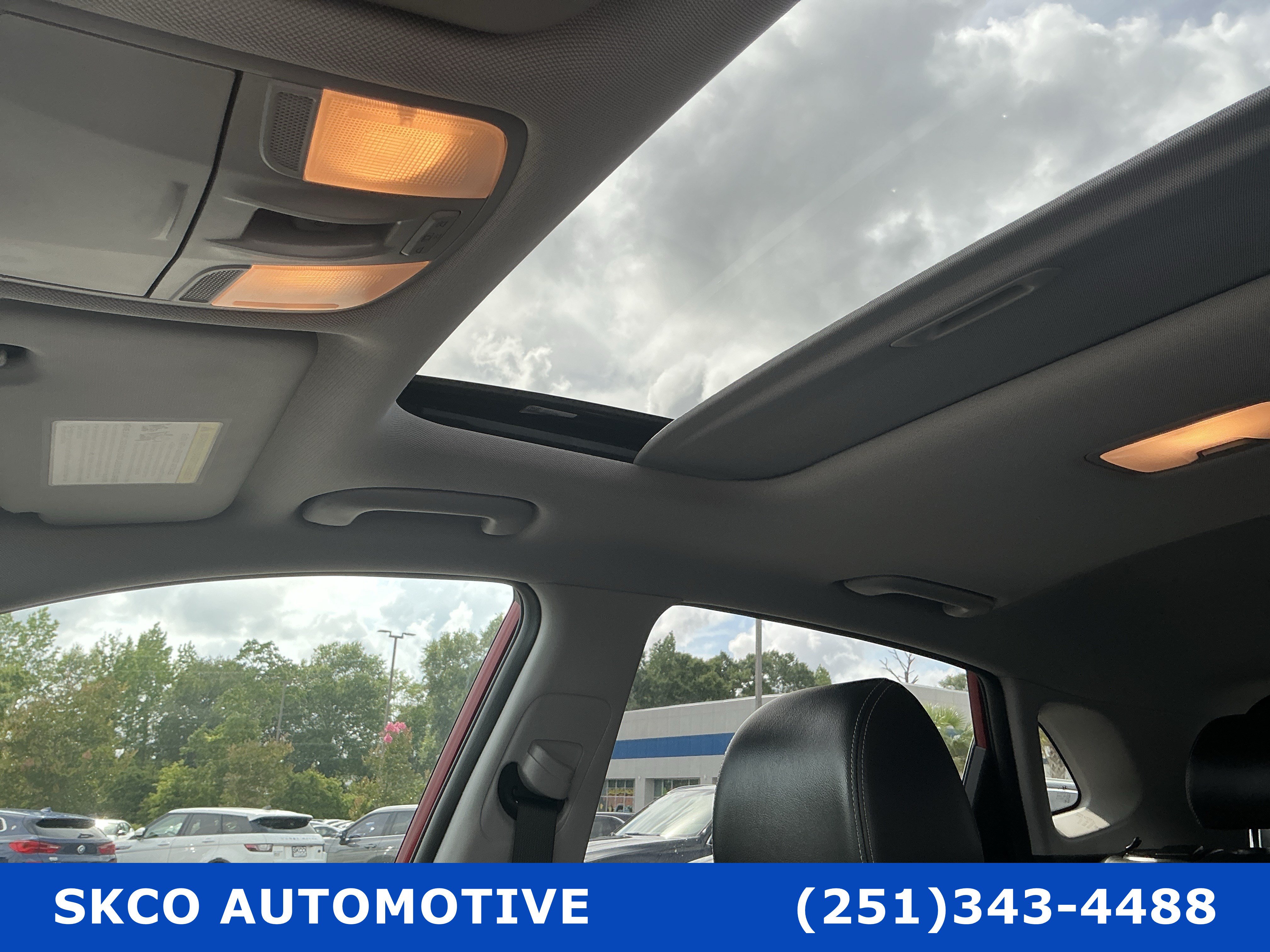Used 2021 Hyundai Kona Limited AWD/4WD image 26