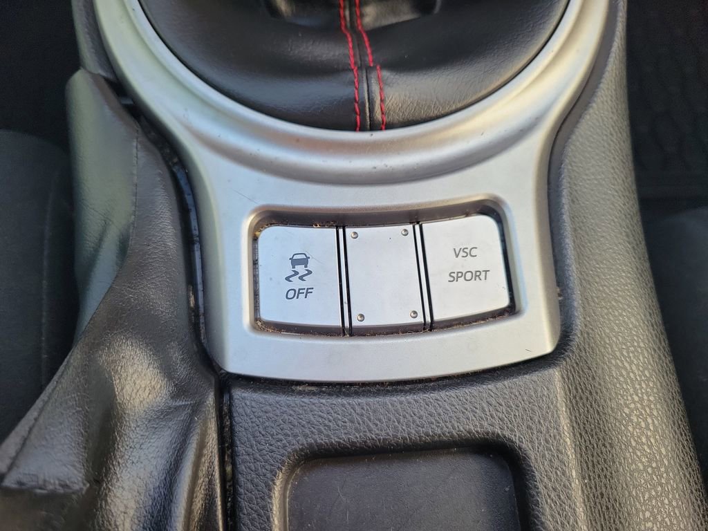 Used 2013 Scion FR-S image 17