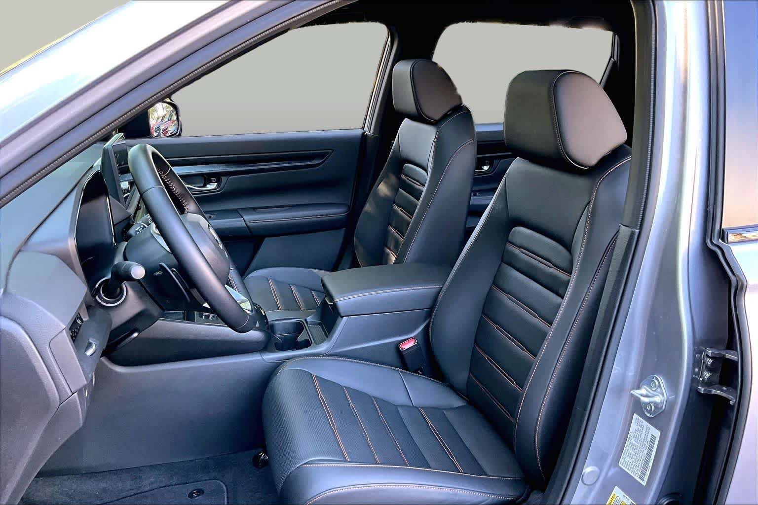 Used 2026 Honda CR-V Sport-L image 8
