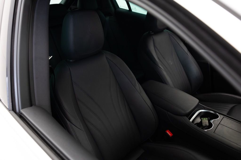 Used 2024 Maserati Grecale GT image 46