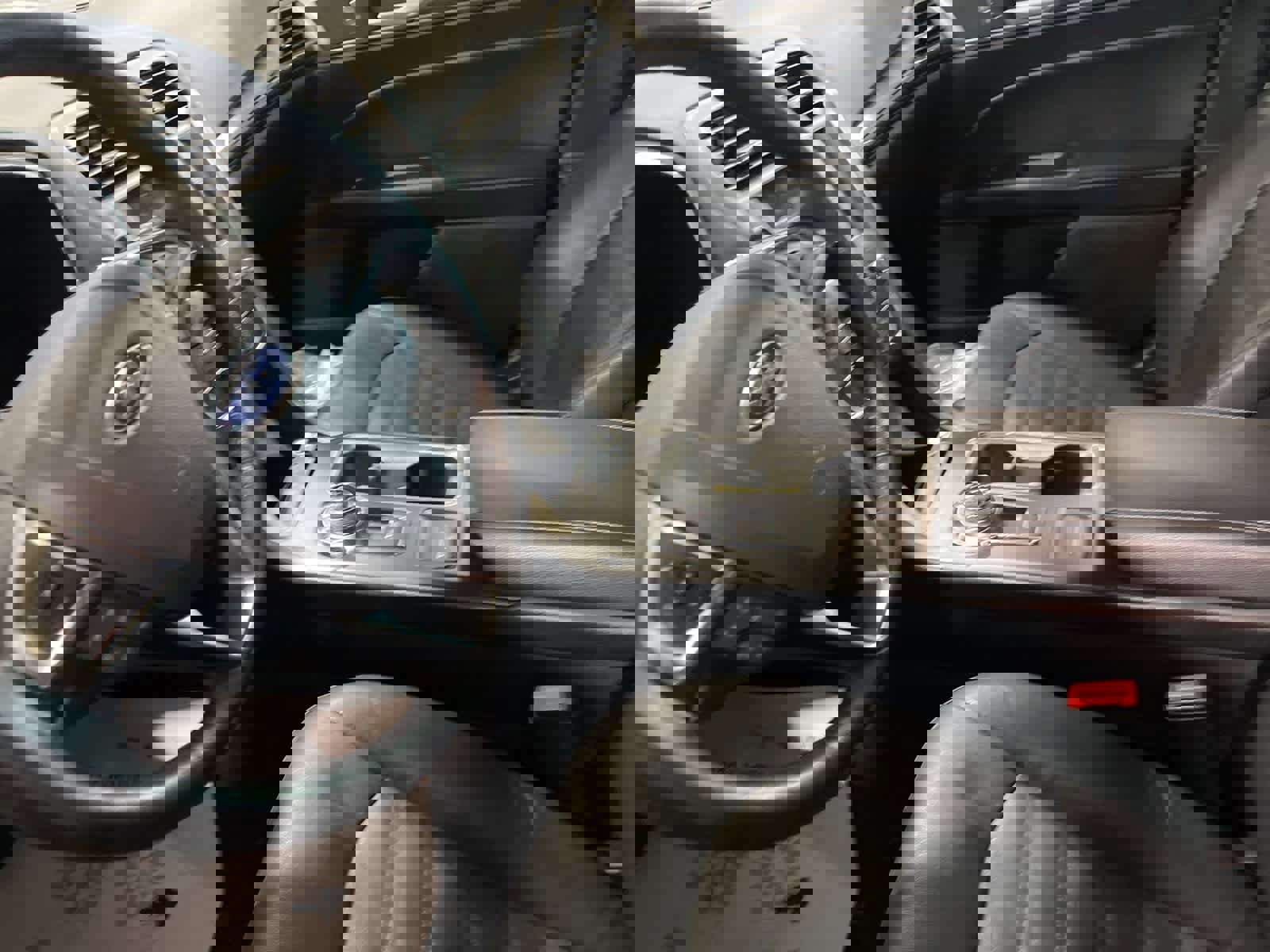 Used 2017 Ford Fusion SE w/ Fusion SE Technology Package image 26