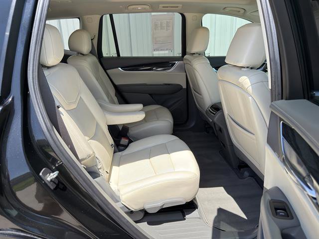 Certified 2022 Cadillac XT6 Premium Luxury w/ Technology Package AWD/4WD image 21