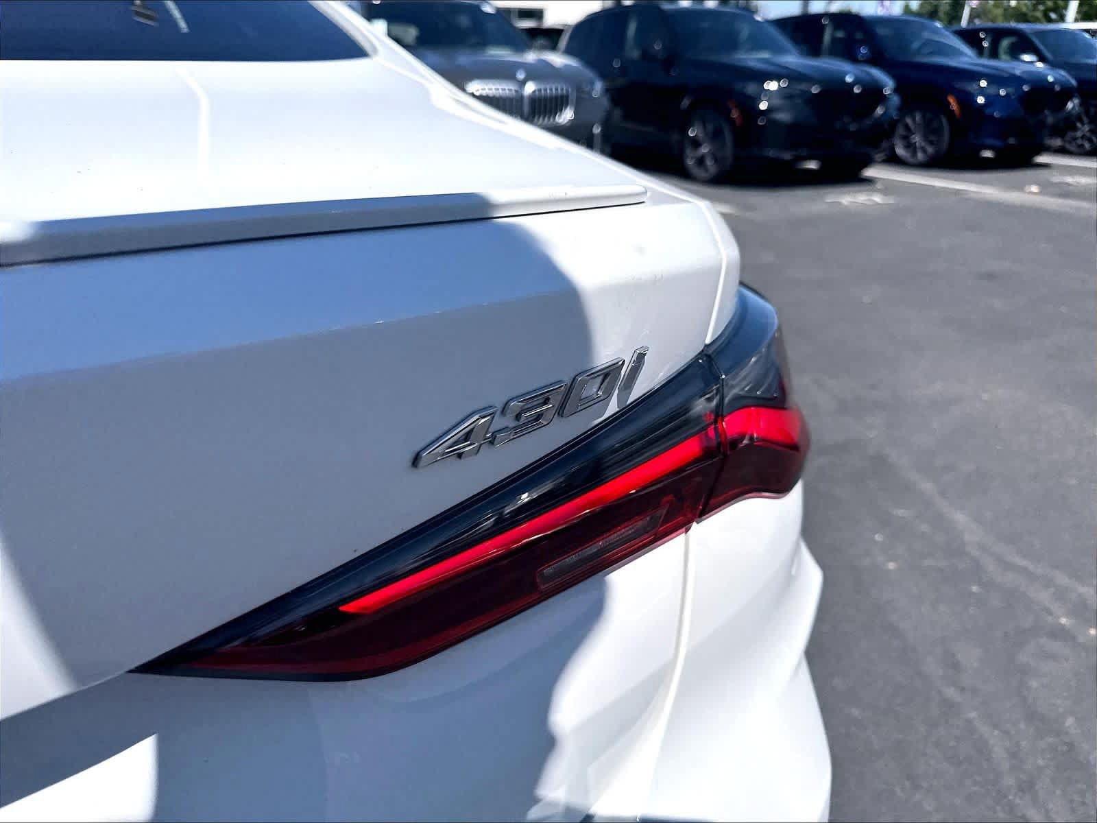 Used 2022 BMW 430i Coupe w/ M Sport Package RWD image 24
