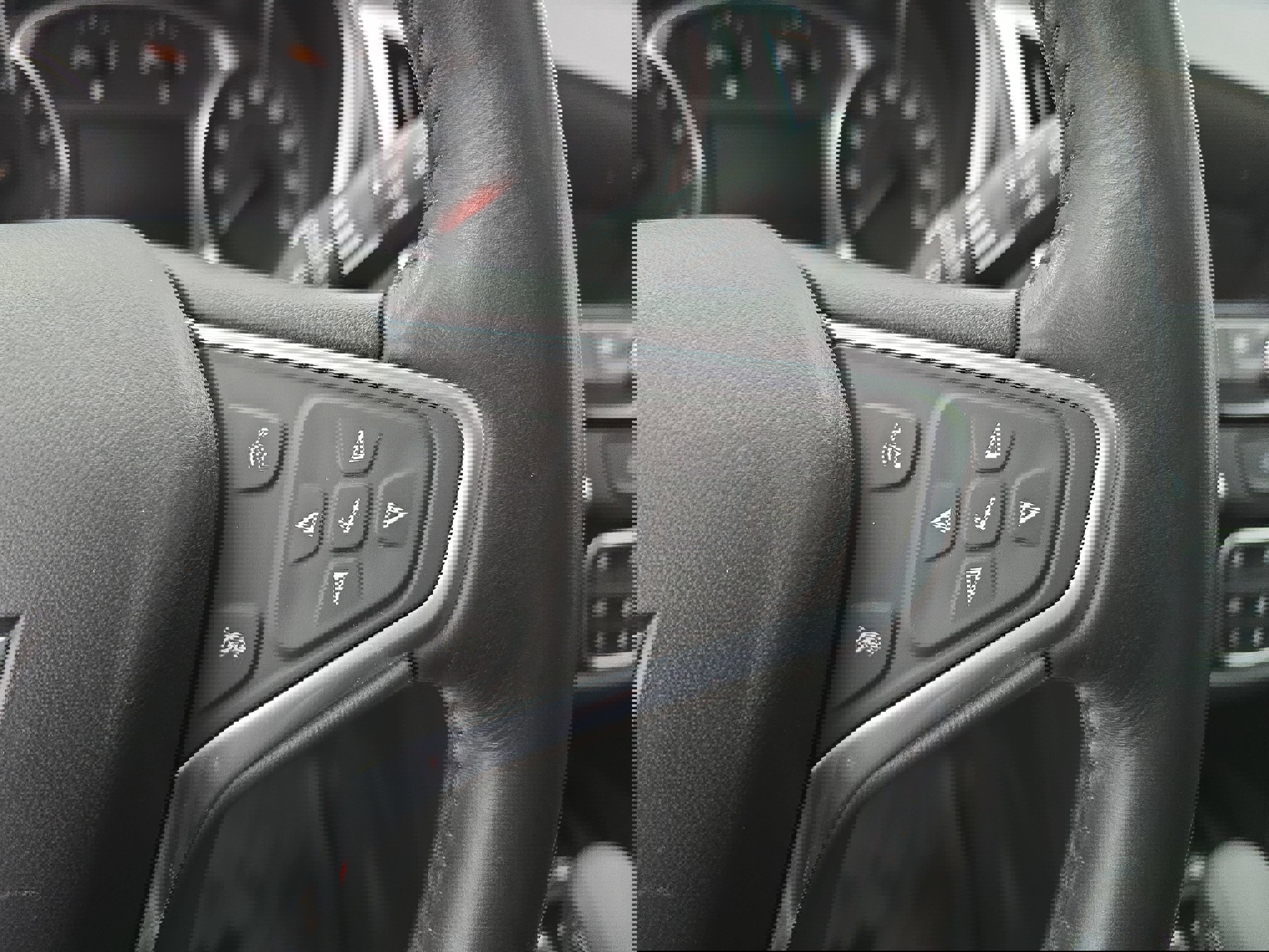 Used 2022 Chevrolet Equinox Premier image 18