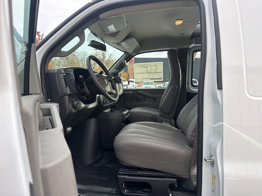 New 2025 Chevrolet Express 2500 Extended w/ Driver Convenience Package RWD image 13