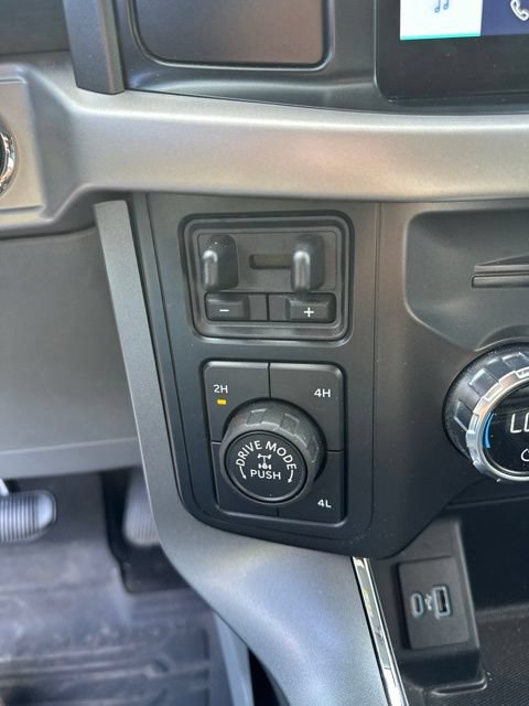 Used 2021 Ford F150 XLT w/ Equipment Group 302A High AWD/4WD image 18
