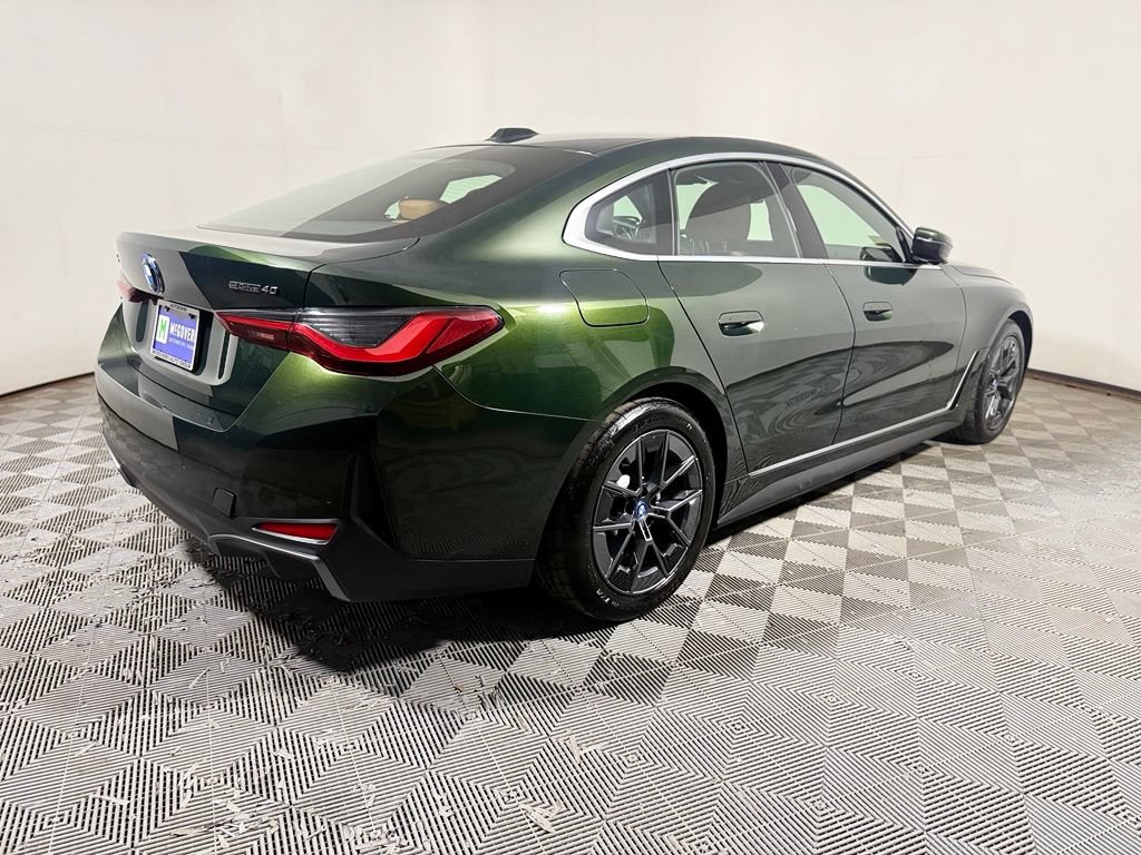 Used 2023 BMW i4 eDrive40 w/ Premium Package RWD image 7