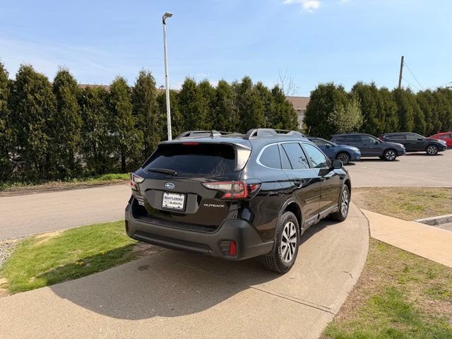 Used 2022 Subaru Outback Premium AWD/4WD image 5